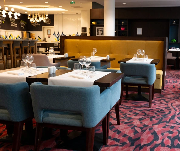 restaurant français de l’OSKO Hôtel avec cuisine locale près de l’aéroport Toulouse-Blagnac